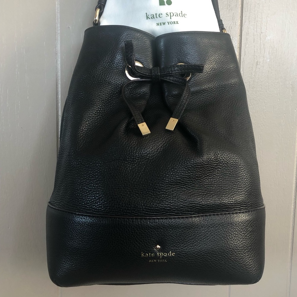 💜🌈💄Beautiful Kate Spade Bucket Bag💄🌈💜 - Picture 2 of 7